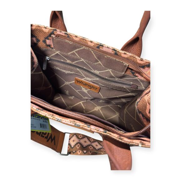 Wrangler Brown Crossbody Bag Boho Western Tote Adjustable Strap BNWT - Picture 7 of 11